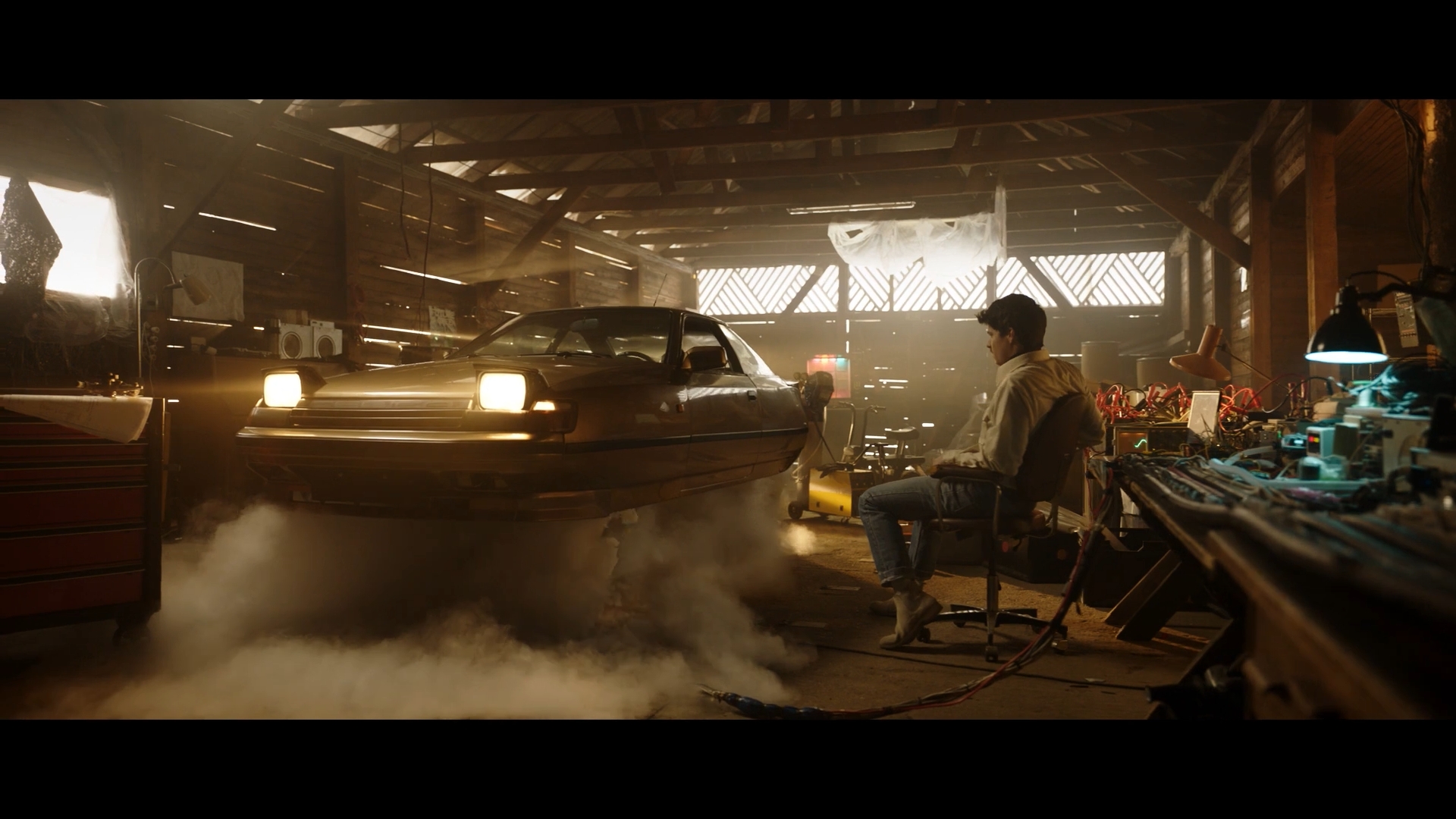 MVM Edison reklámfilm; 2022; rendező: Kiss Rudolf Péter, operatőr: Vecsernyés János